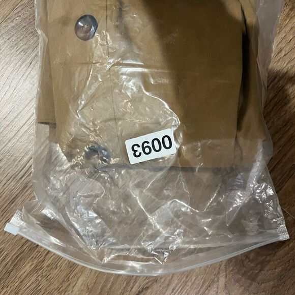 majorelle Double-Breasted khaki off shoulder Dress - Picture 8 of 10